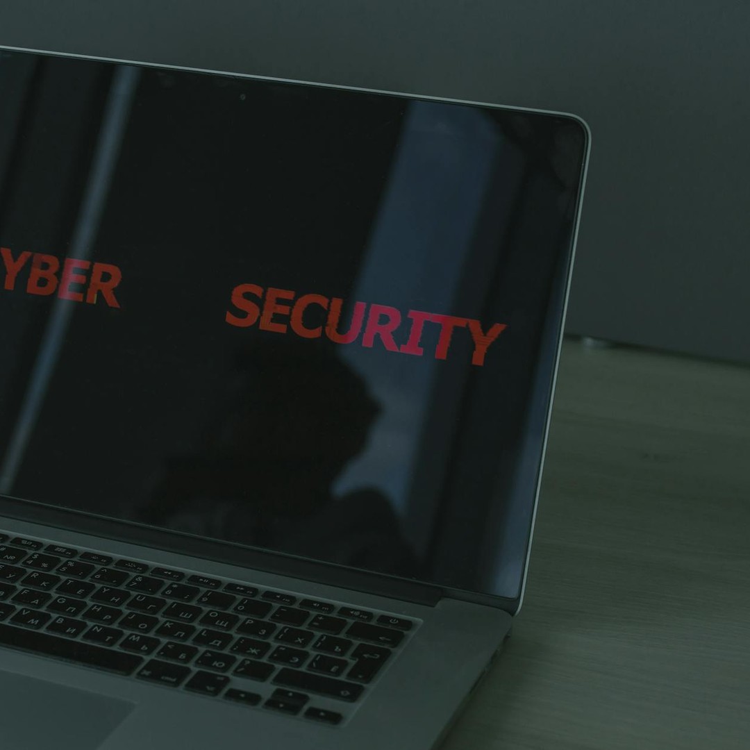 Le chiffrement de bout en bout rend un message lisible seulement par ses destinataires.