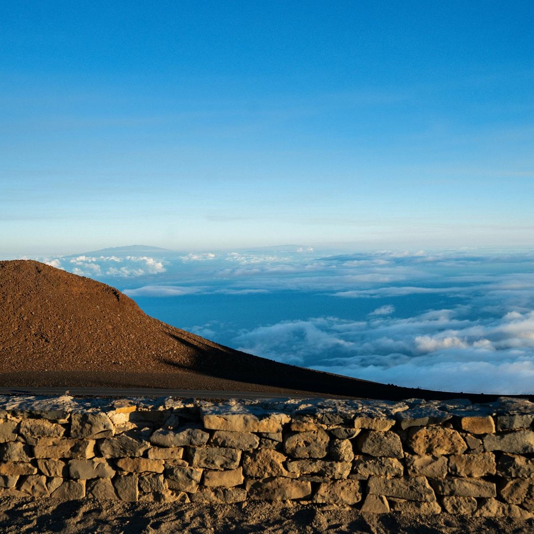 Le Mauna Kea est plus haut que l'Everest si on le mesure depuis sa base océanique.