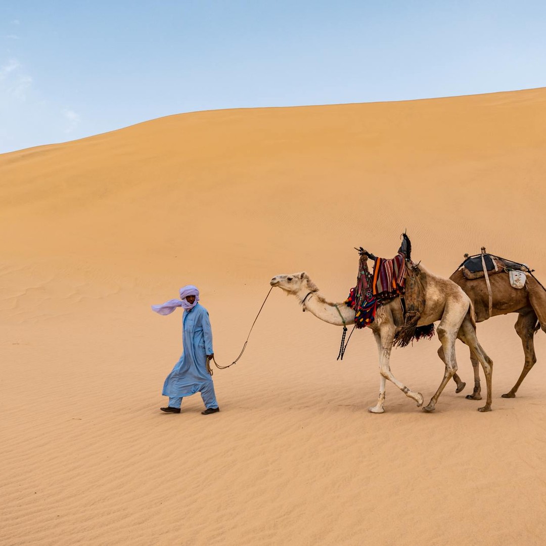 La route de la soie transportait aussi des idees, pas seulement des marchandises.