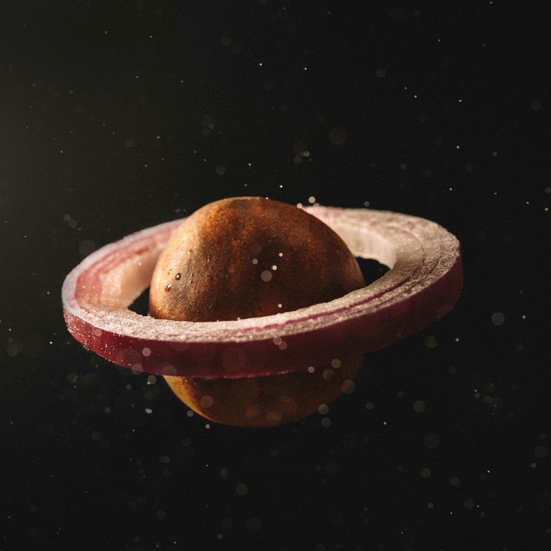Les anneaux de Saturne sont principalement composés de morceaux de glace et de poussière.