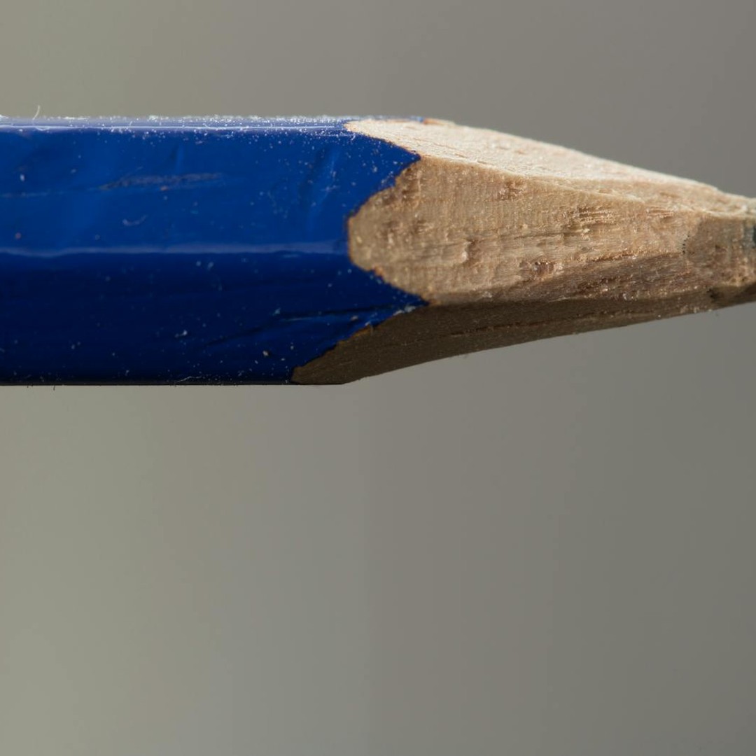 Le corps humain contient plusieurs kilos de carbone, le même élément que l'on retrouve dans le graphite des crayons.