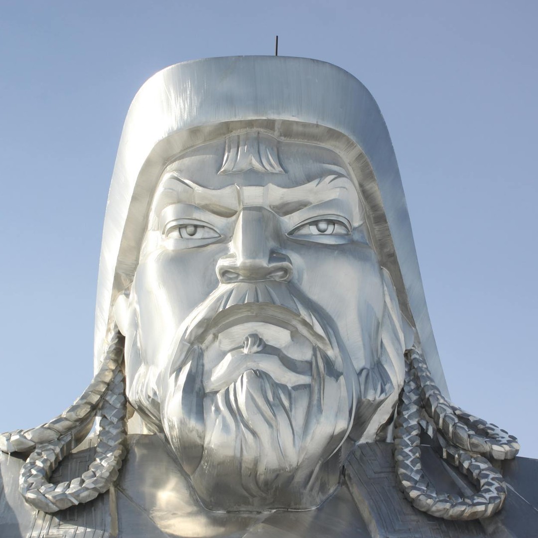 Gengis Khan a fondé l'empire Mongol, le plus vaste empire terrestre continu de l'histoire.