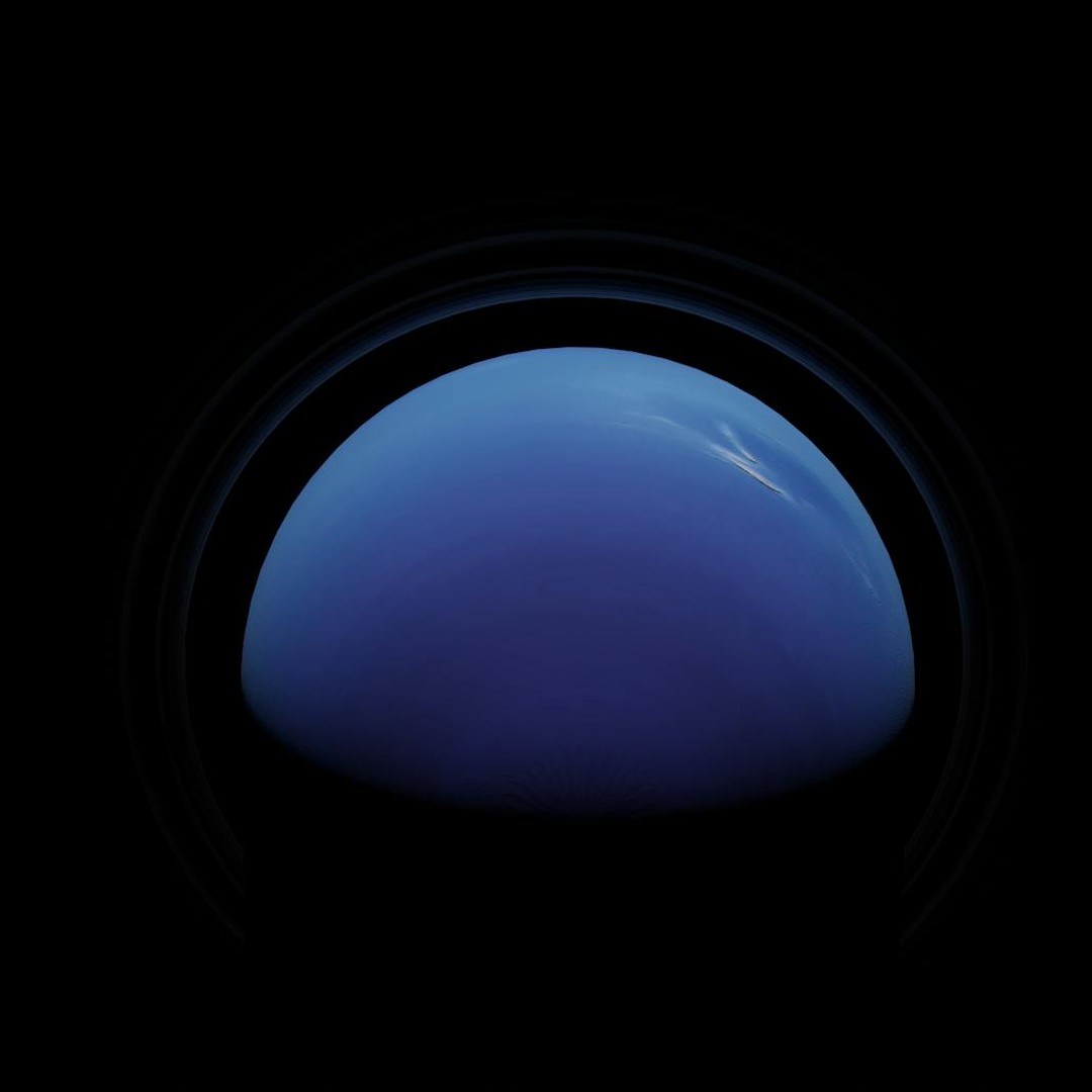 Une année sur Neptune dure environ 165 années terrestres.