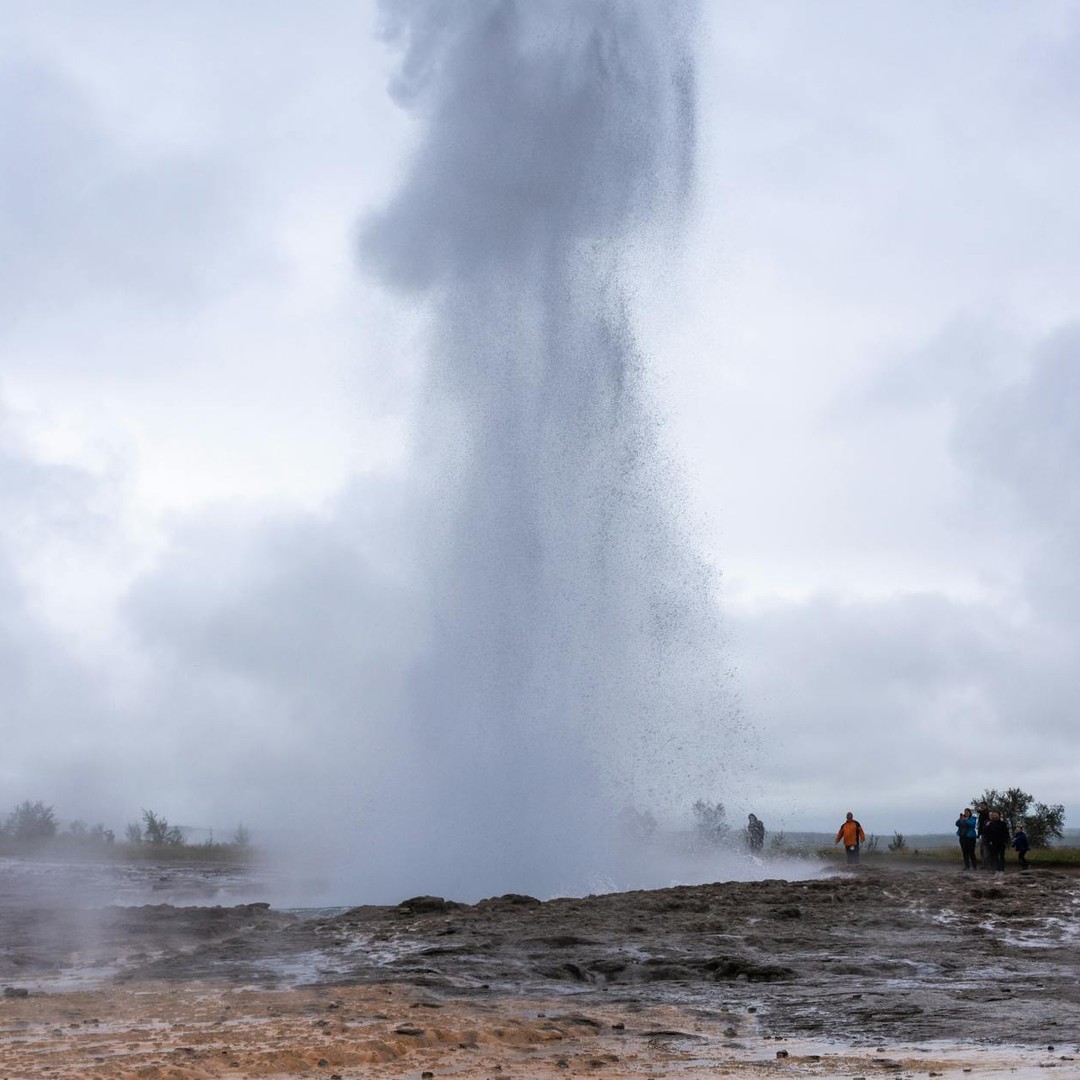 Le Geysir en Islande est le geyser qui a donné son nom à tous les autres dans le monde.