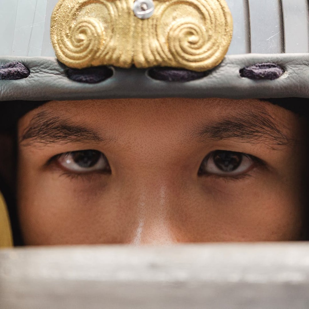 Les casques de samouraï pouvaient porter des ornements énormes pour impressionner avant même le combat.
