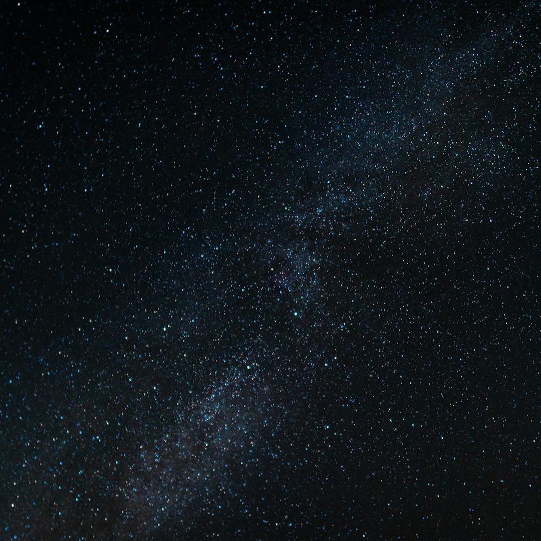 Le Système solaire file à environ 828 000 km/h autour du centre de la Voie lactée.