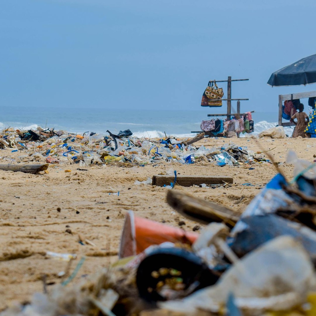Le plastique peut persister pendant des siècles dans l'océan.