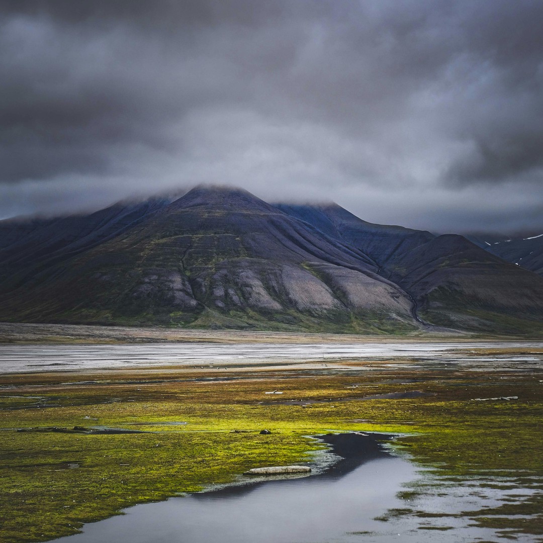 Les montagnes peuvent influencer la pluie autour d'elles.